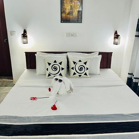 Villa Roy Бентота Екстер'єр фото